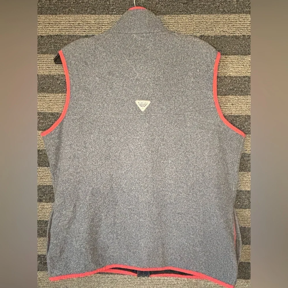 Columbia PFG Heather Gray Fleece Vest with Coral Trim Women’s XL EUC - Picture 7 of 9